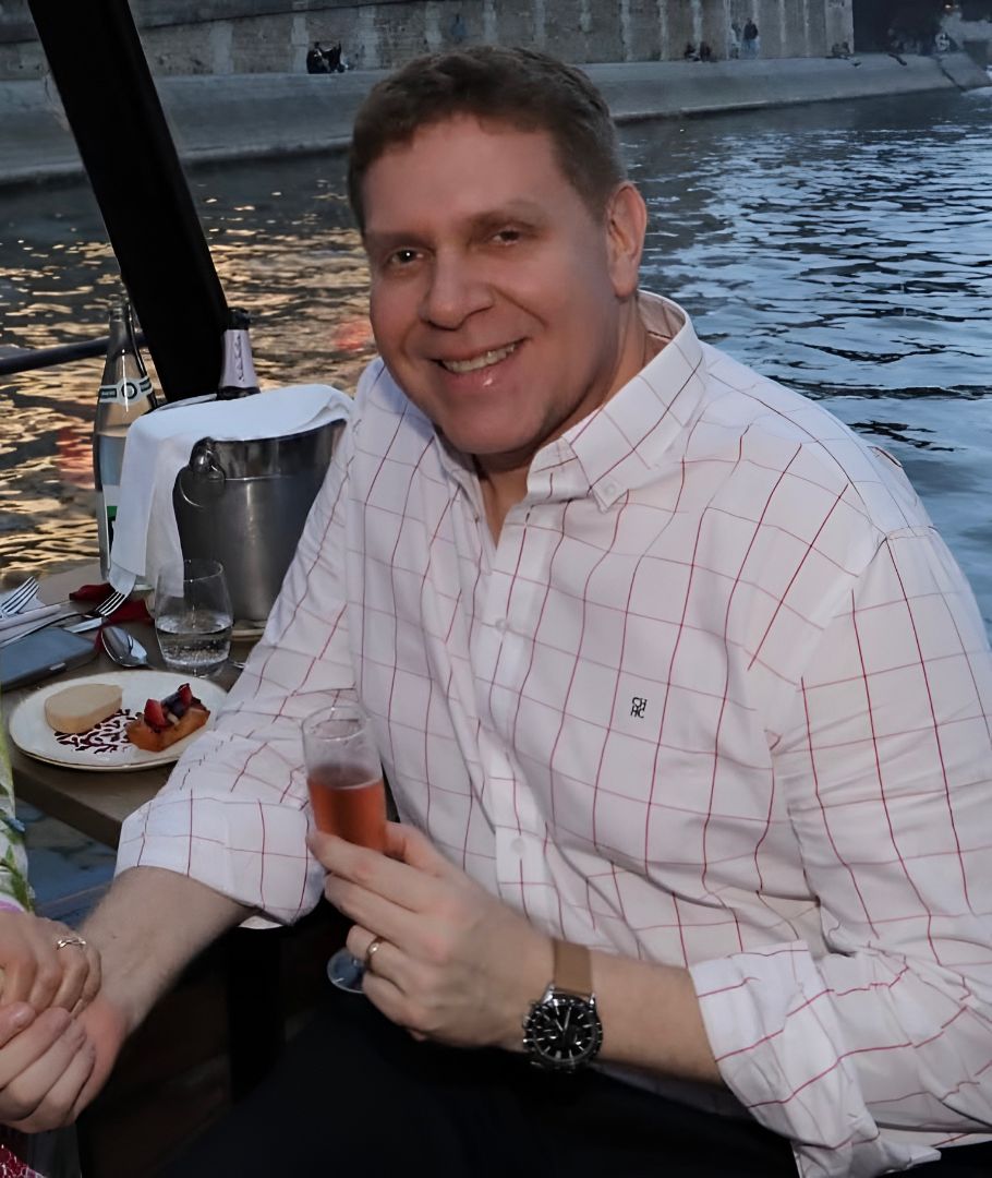 Eddie Jara cambió sus declaraciones ante la DNIT y sus ingresos de 2023 aparecen con un salto de 482%