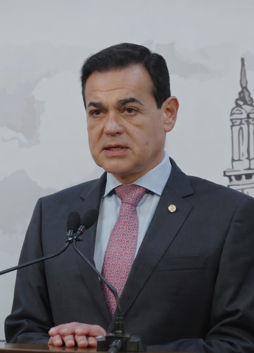 Paraguay y Brasil enfocan el futuro de Itaipú en más generación ante el fin de la energía sobrante