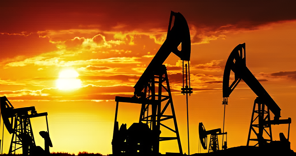 Petróleo sube con fuerza tras nuevo ataque en zona clave del Golfo