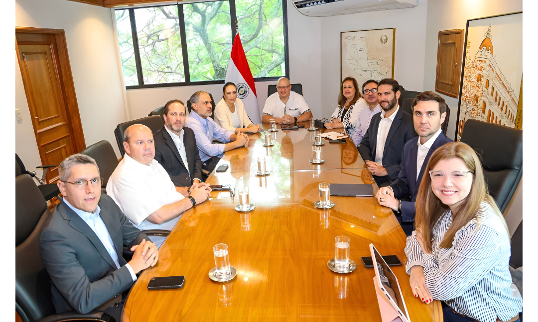 Gobierno se reúne con constructoras y plantea ordenar pagos pendientes por unos USD 350 millones