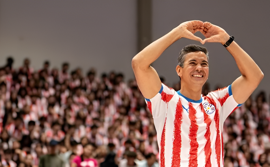 Gobierno amplía cupos y eleva a 7.600 las becas disponibles para educación superior