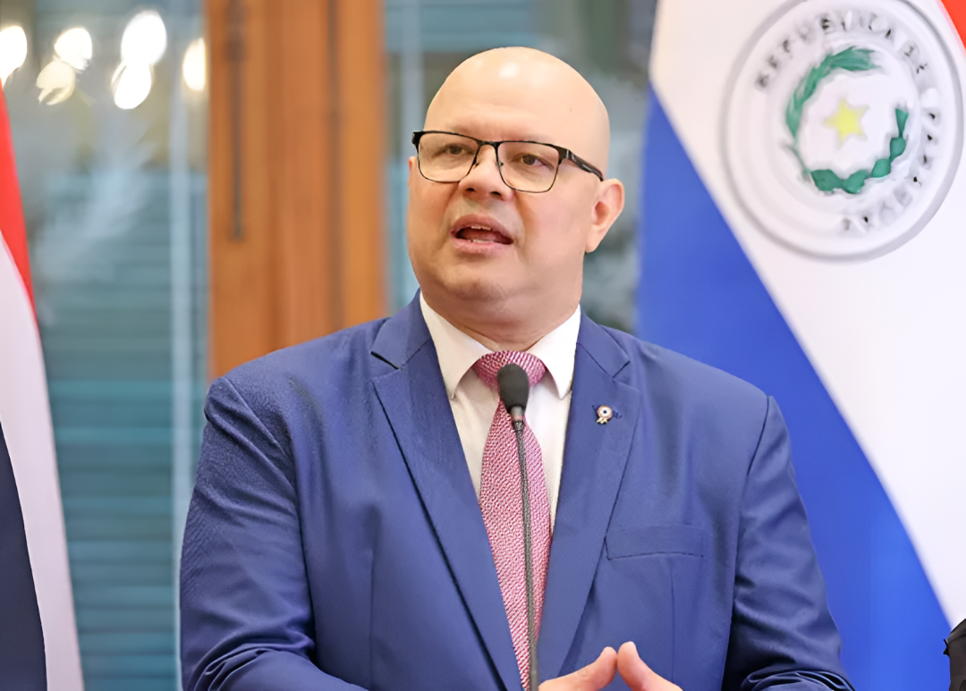 Ministerio de Economía descarta cambios en regla fiscal y programa desembolsos a empresas viales y farmacéuticas