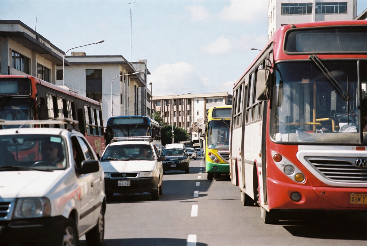 Gremio del transporte denuncia incumplimientos y alerta sobre continuidad del sistema