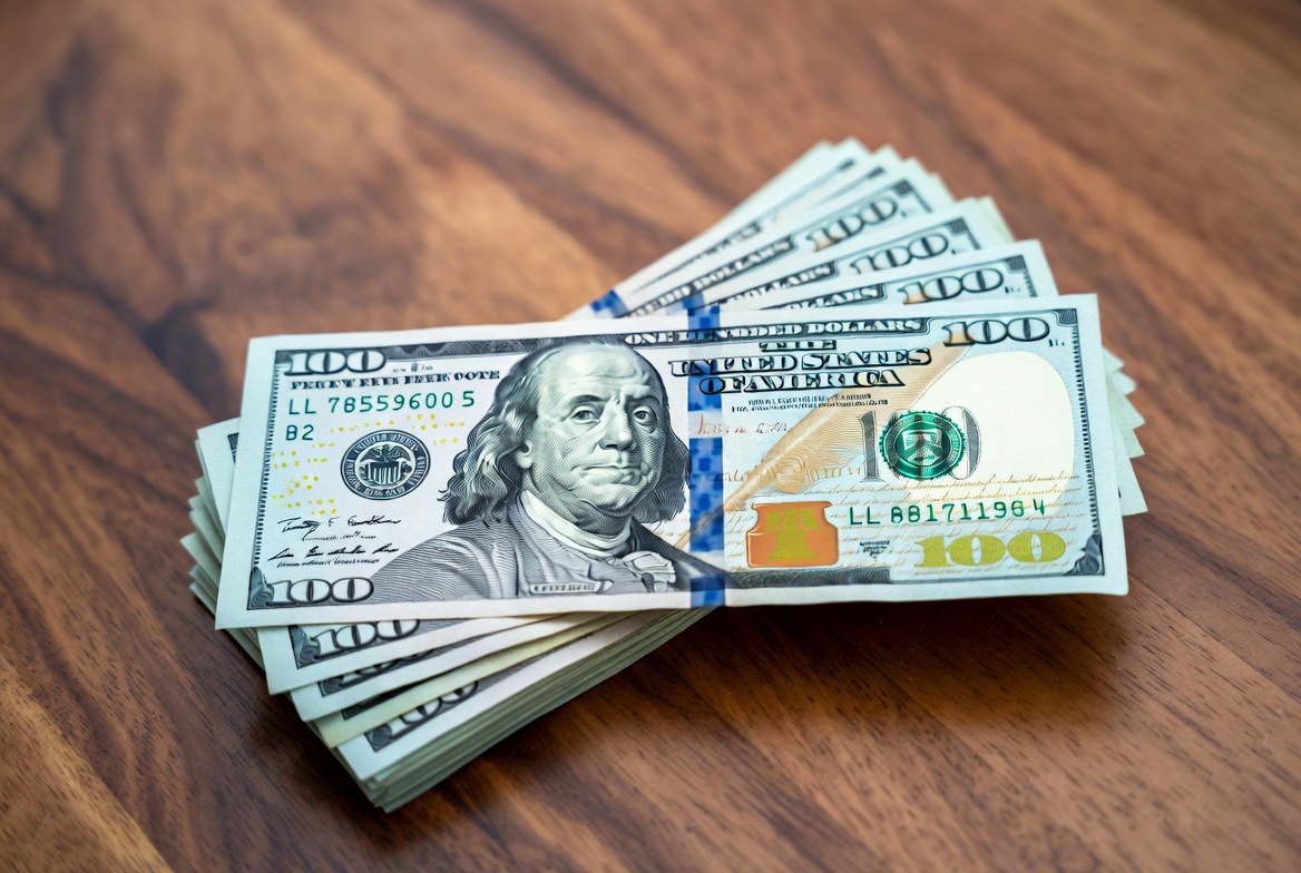 Dólar baja a G. 6.374 y marca tendencia que cambia el escenario de divisas