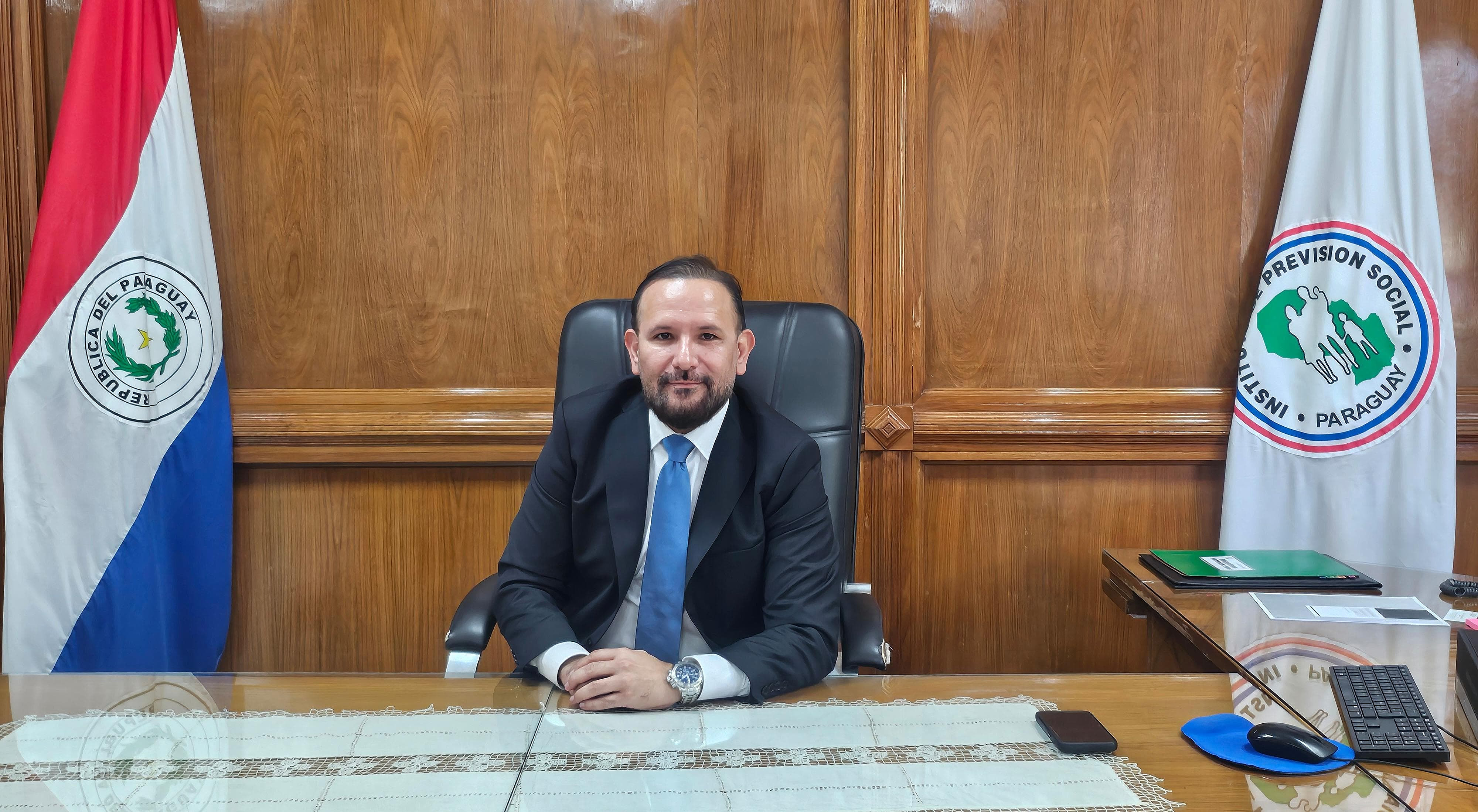 Gerente del IPS sostiene confianza total en médicos en medio de casos de negligencia