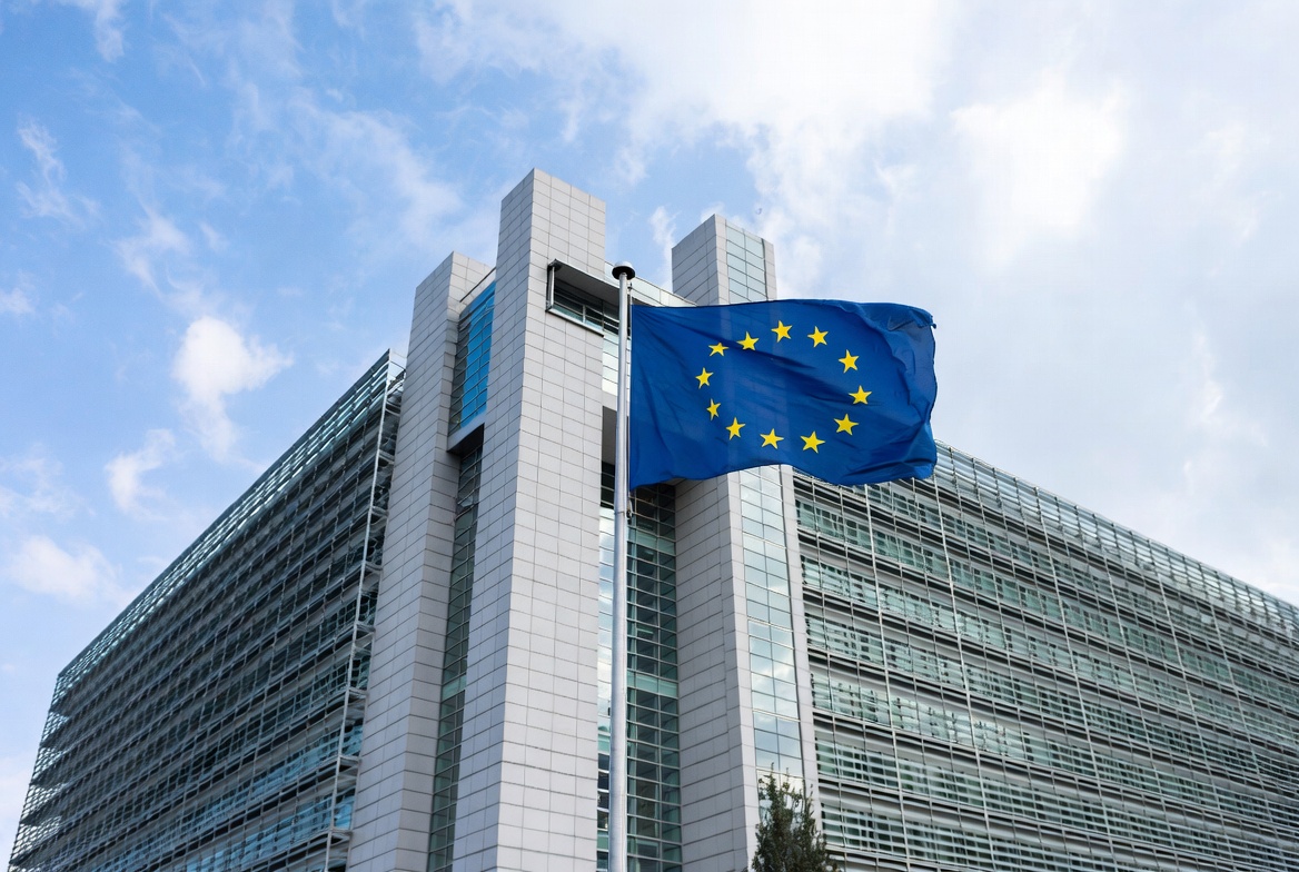 UE evalúa avances electorales en Paraguay y mantiene foco en dinero y control político