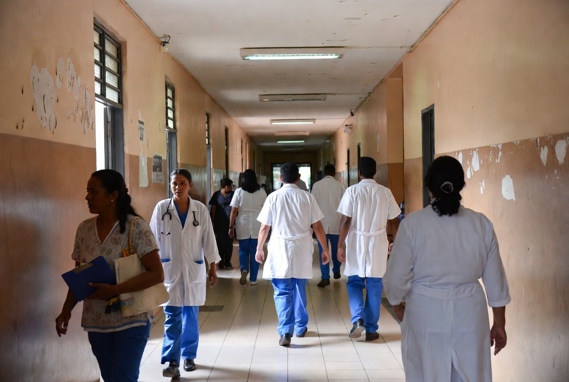 Profesionales de cardiología y hemodinamia del IPS abandonan guardias por sobre carga laboral