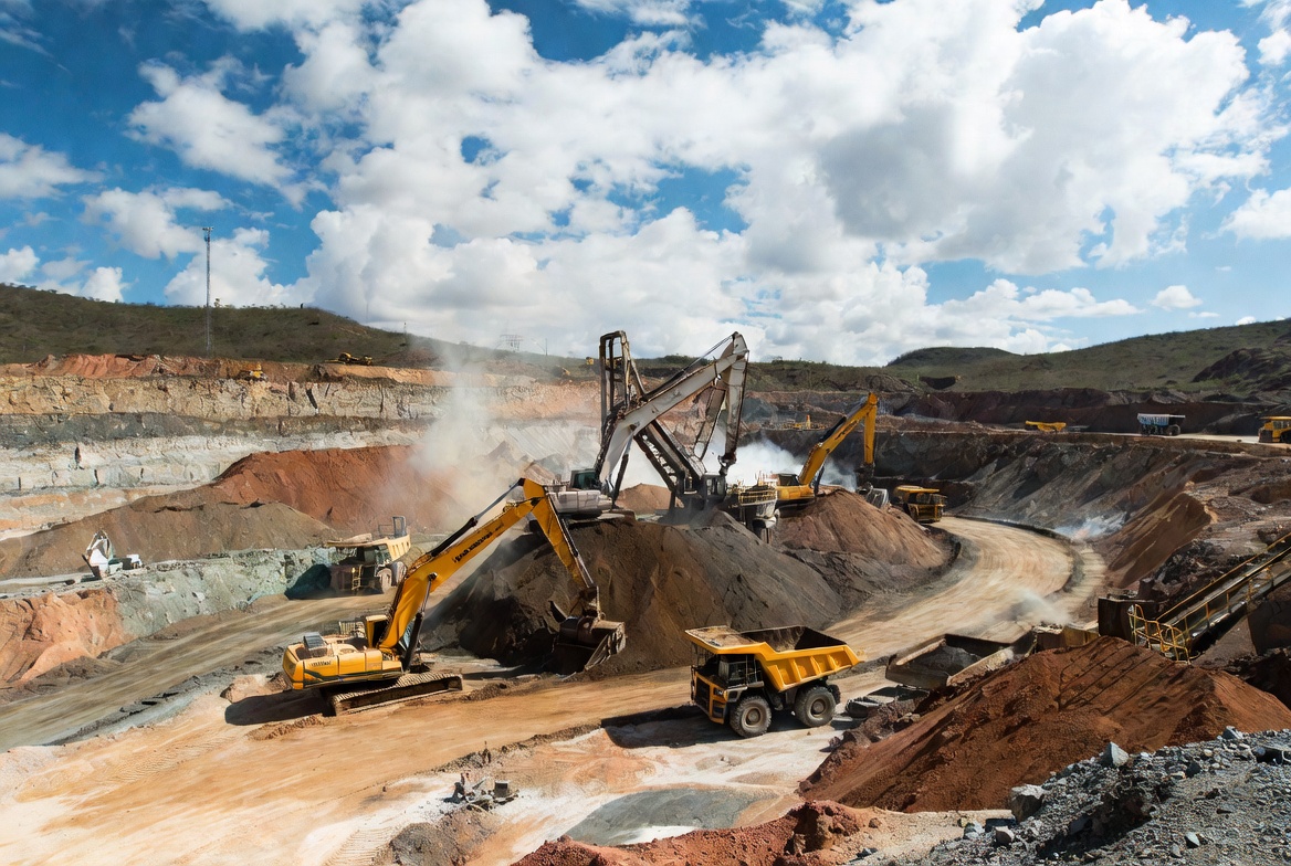 Misión japonesa evalúa marco legal y geológico para proyectos mineros en Paraguay