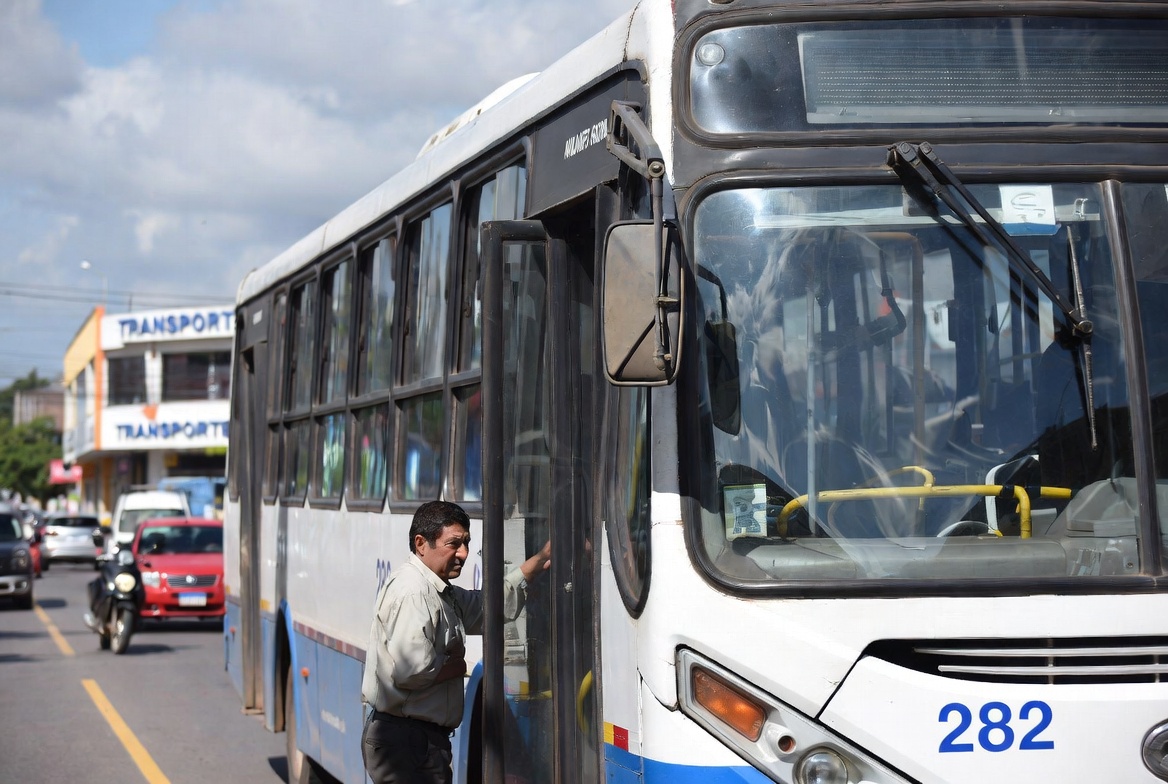 Modernización del transporte suma una mesa con usuarios, empresas y autoridades