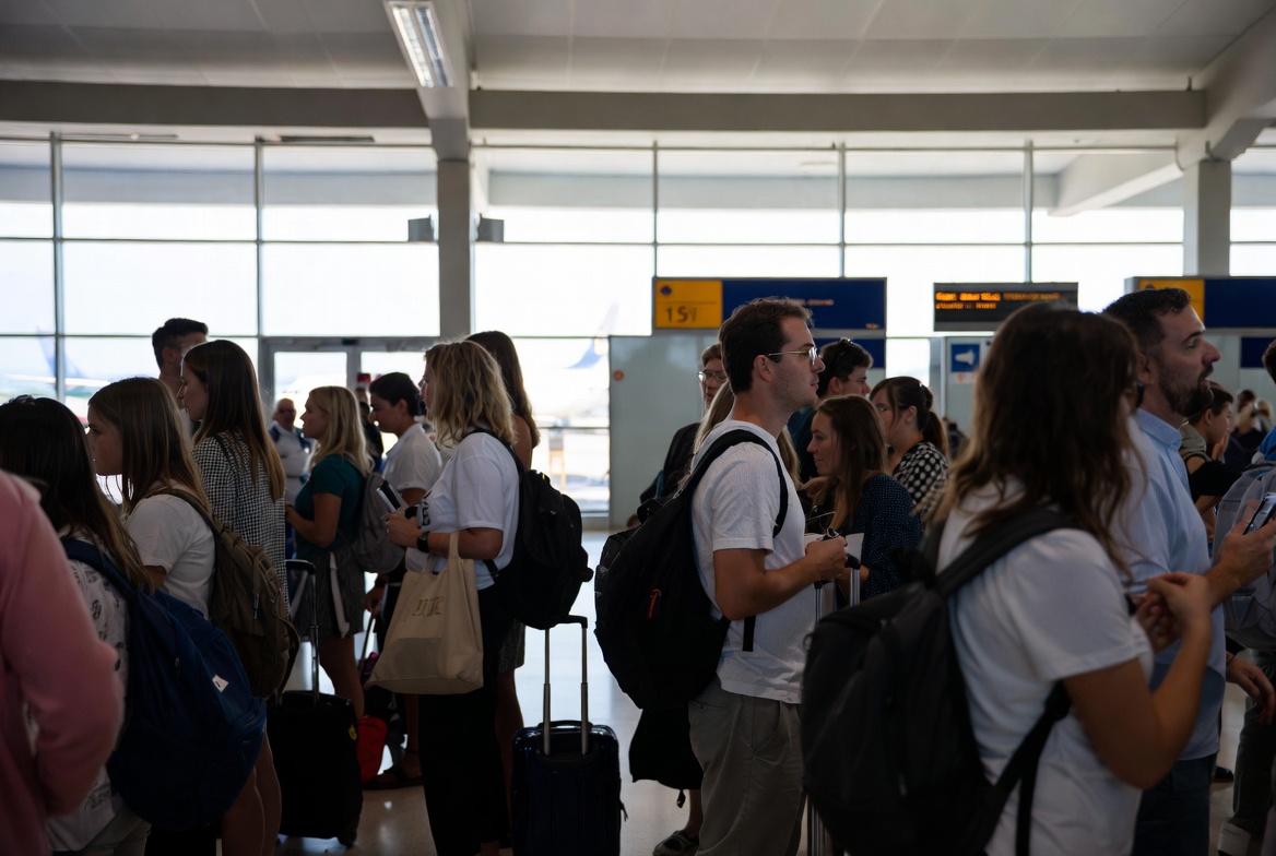 Aeropuerto Silvio Pettirossi supera los 495.000 pasajeros en cuatro meses
