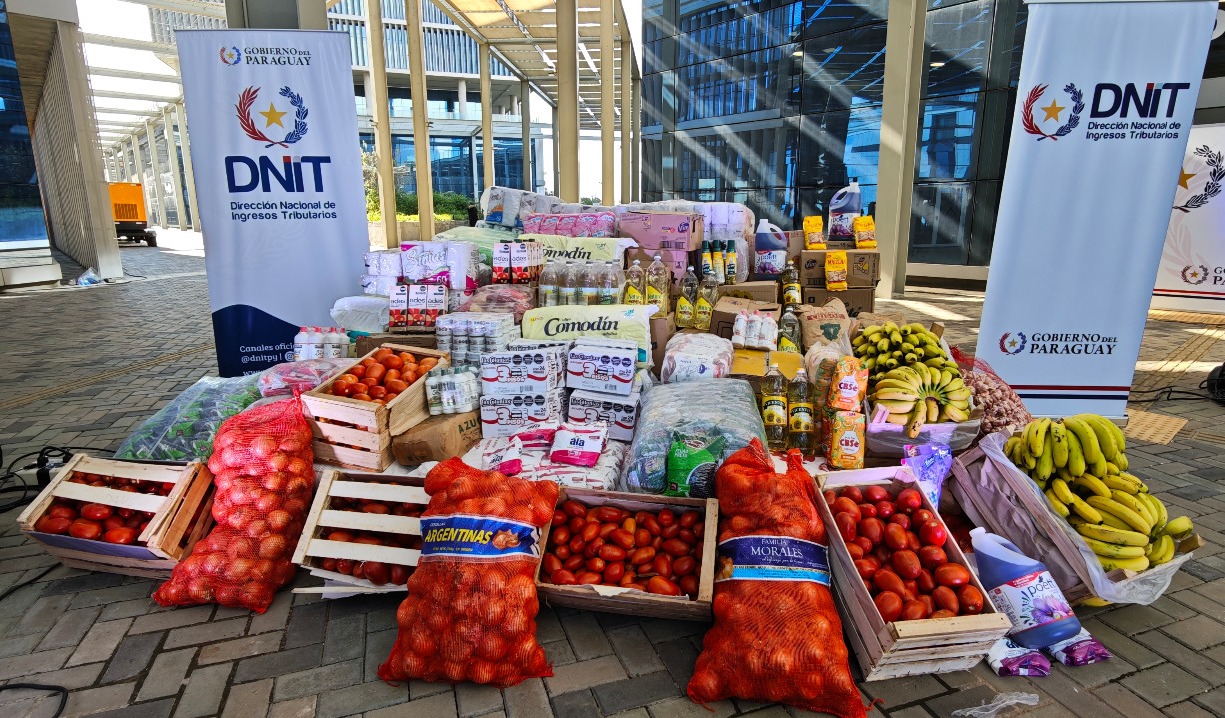 La DNIT entregó casi 393.000 kilos de alimentos artículos de limpieza y otros productos incautados en seis meses