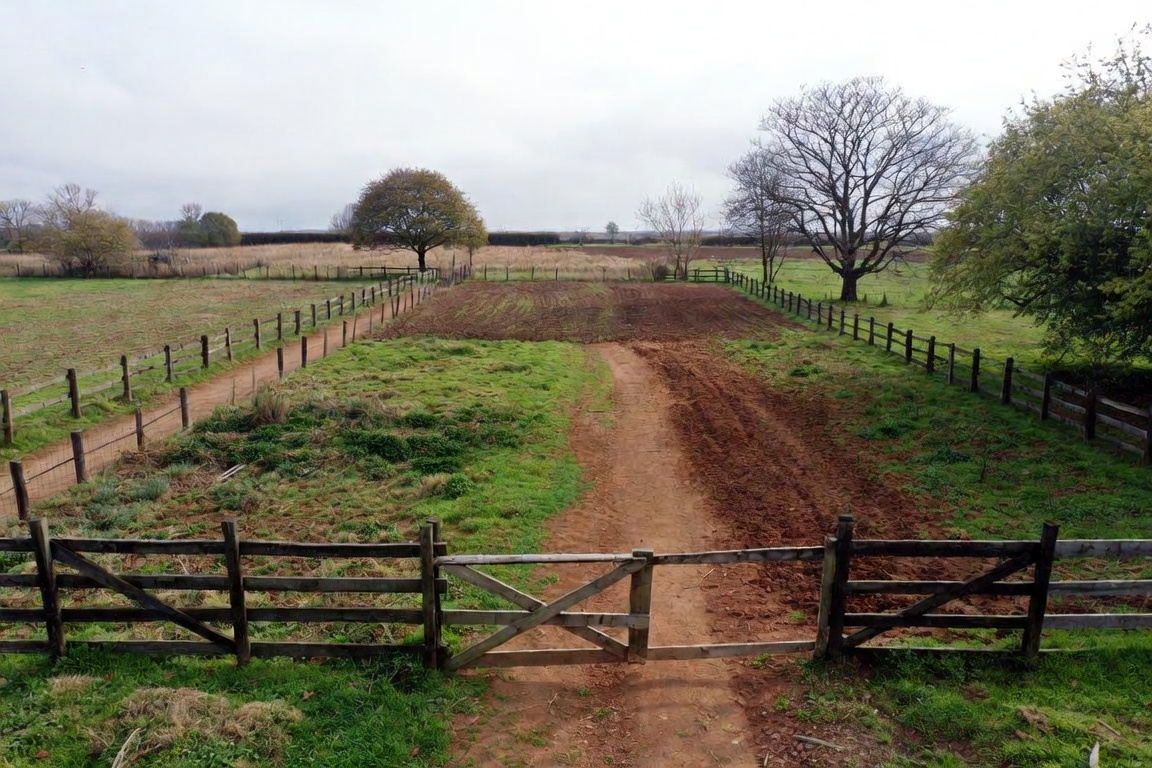 Jóvenes que vuelvan al campo podrán acceder a títulos de propiedad con interés 0% mientras el Gobierno busca renovar la población rural