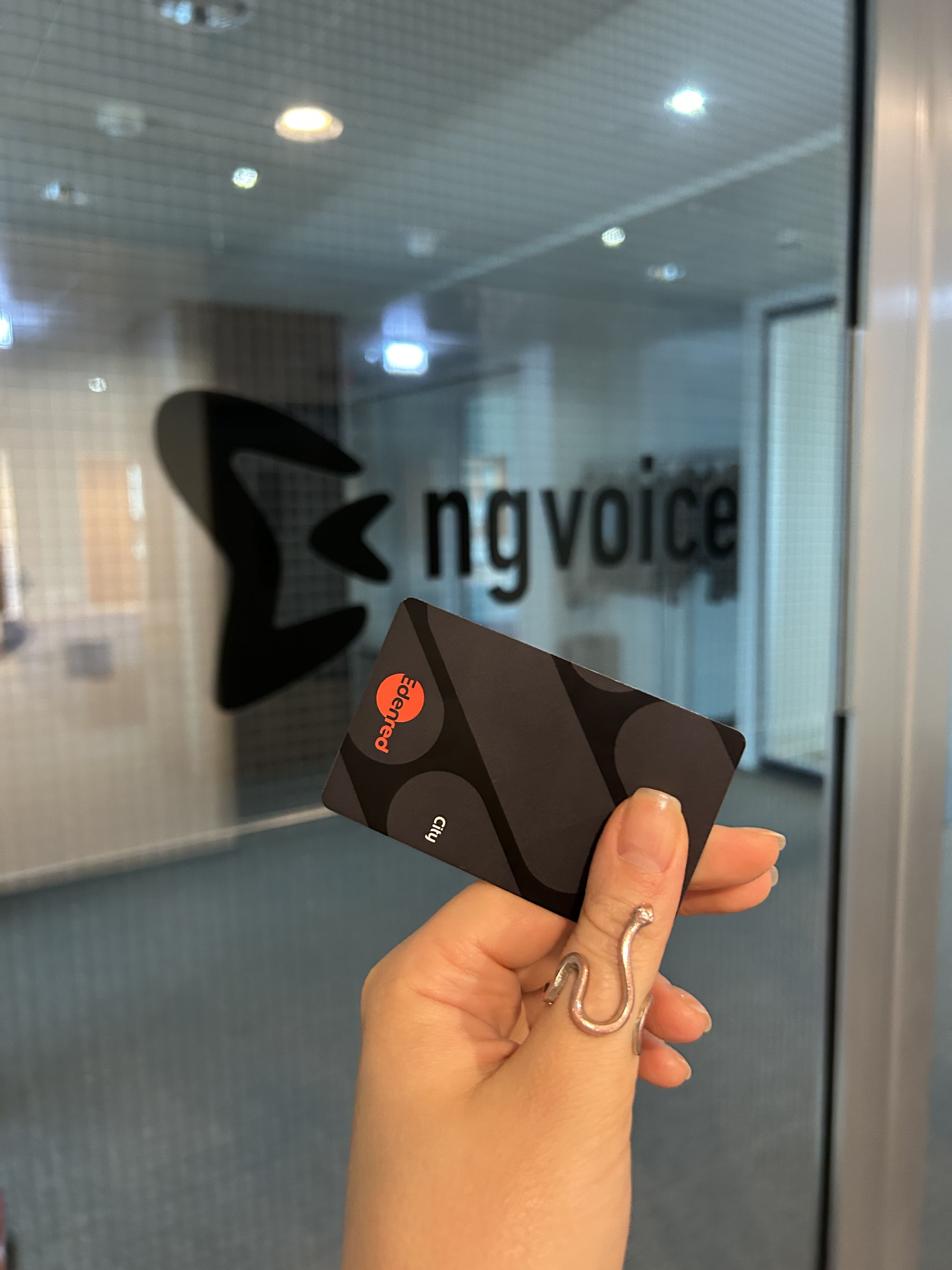 Edenred shopping card given as a corporate benefit at ng-voice