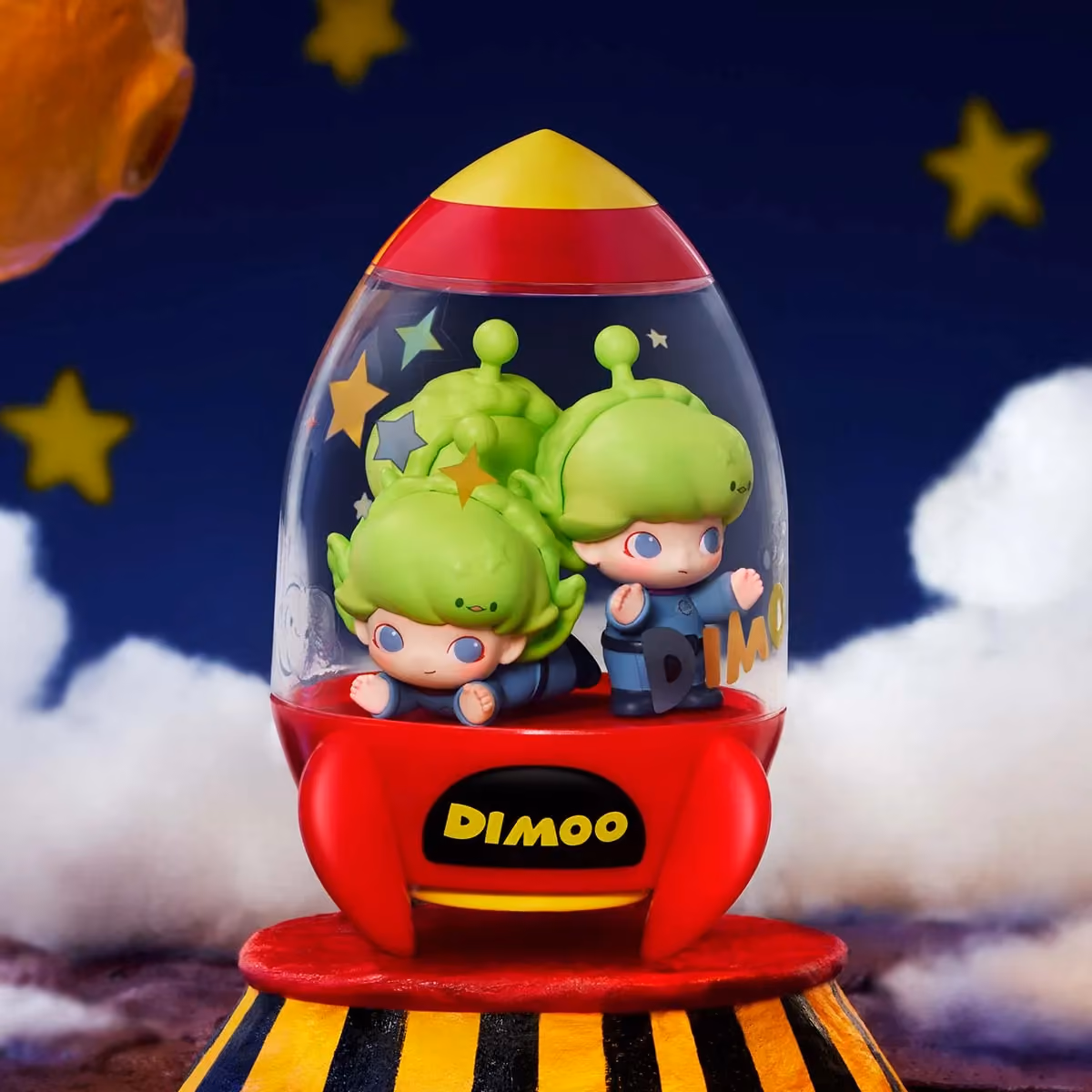 DIMOO in Space Crane