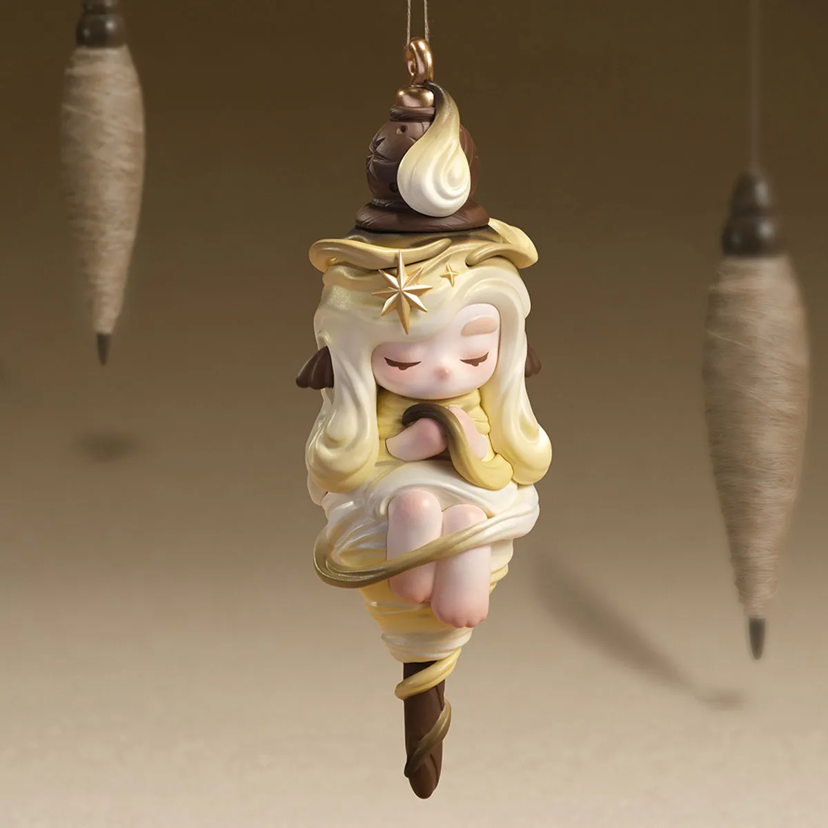 Spinning Glamour