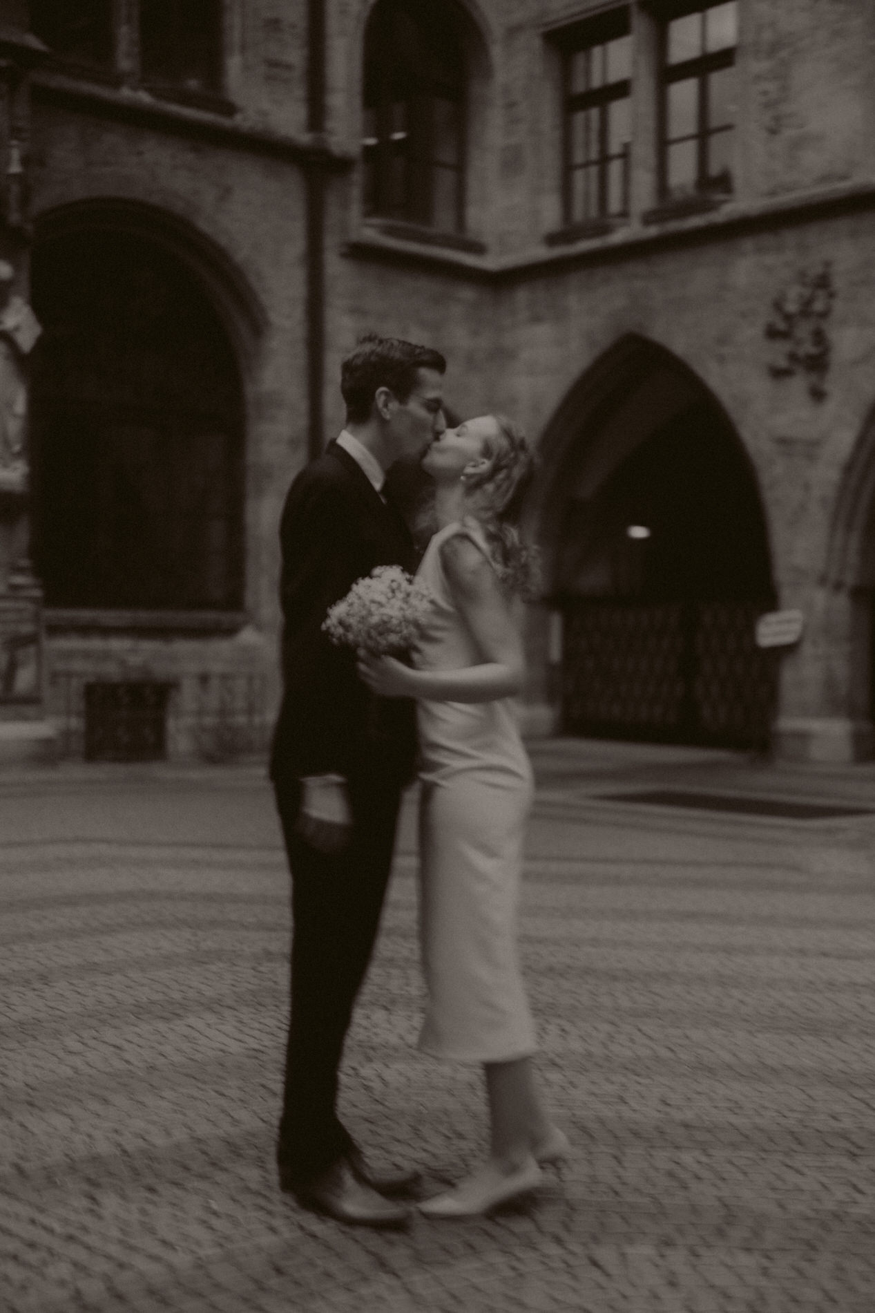 Elopement style wedding photos in Garmisch-Partenkirchen