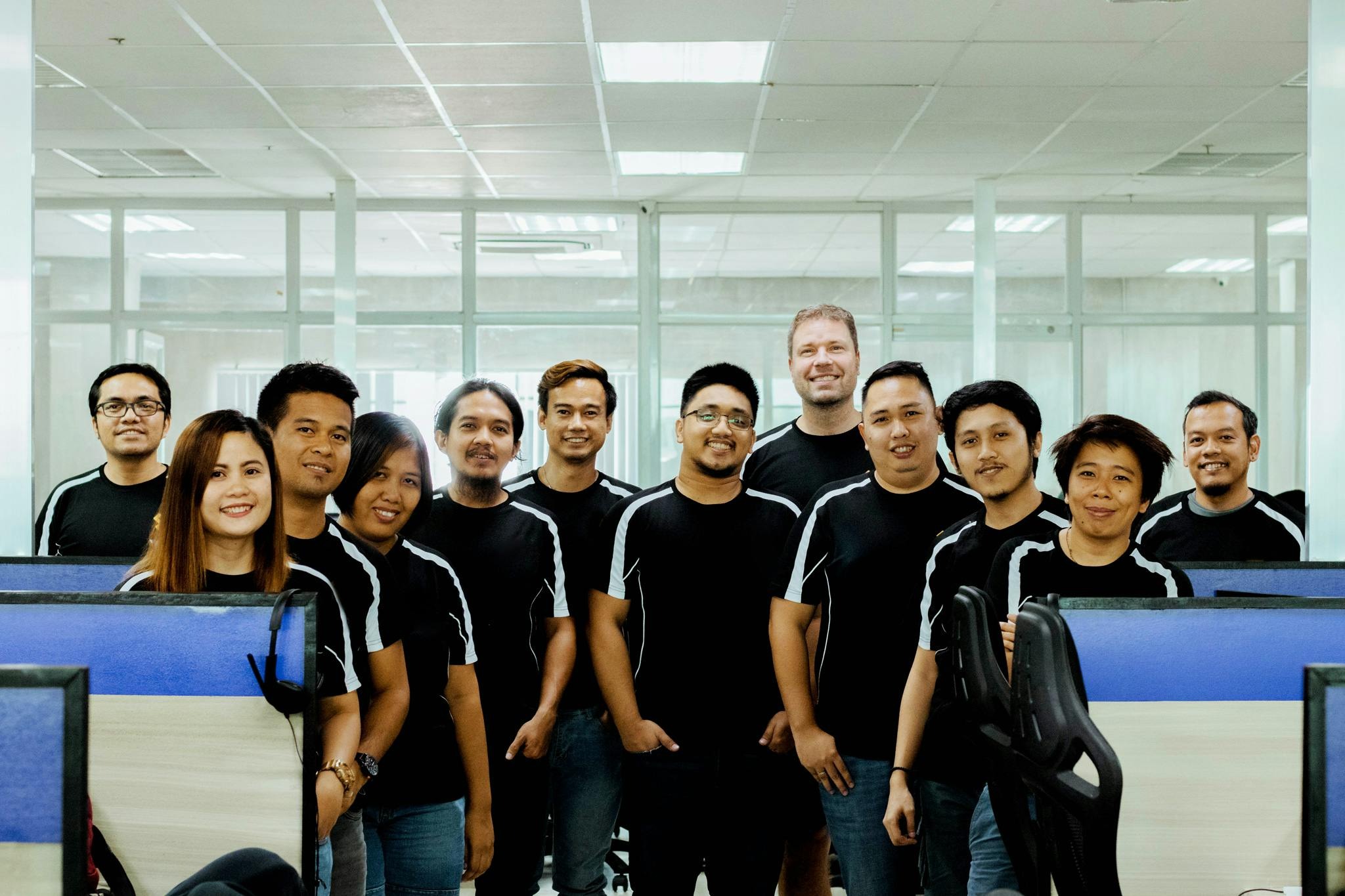 https://images.prismic.io/corporate-website/ZvvD7bVsGrYSwMDx_au-hero-compressed.jpg?auto=format%2Ccompress