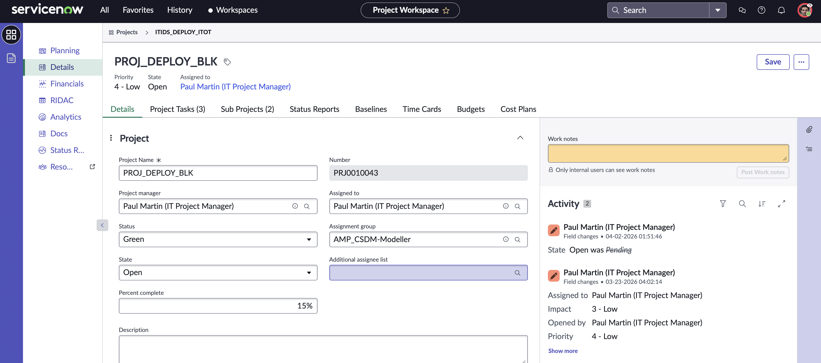 Projektübersicht in ServiceNow SPM mit Status und Verantwortlichkeiten