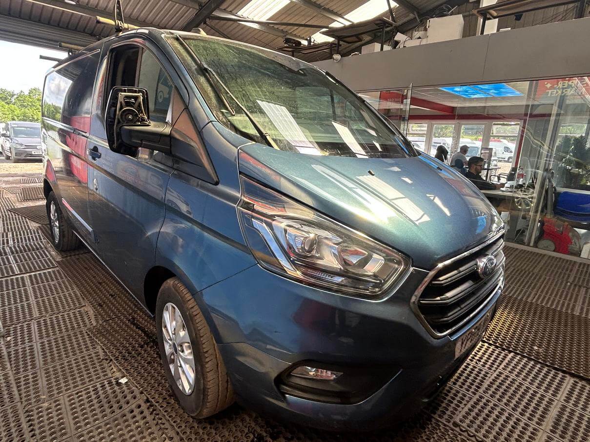 69 plate Ford Transit Custom 280 Limited Ecoblue 86k low miles Euro 6 No Vat