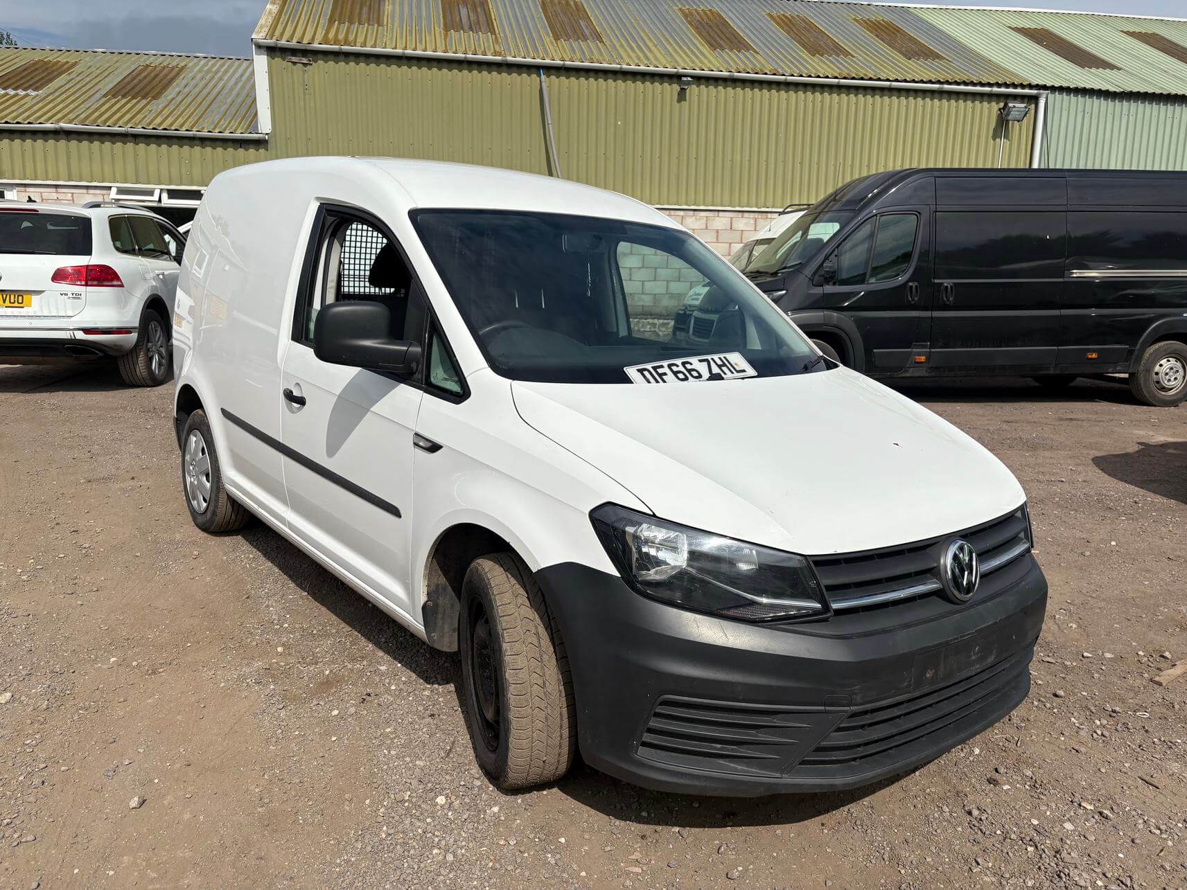 66 plate Volkswagen Caddy 1.6 Tdi 78k ULEZ needs turbo repair No Vat bargain