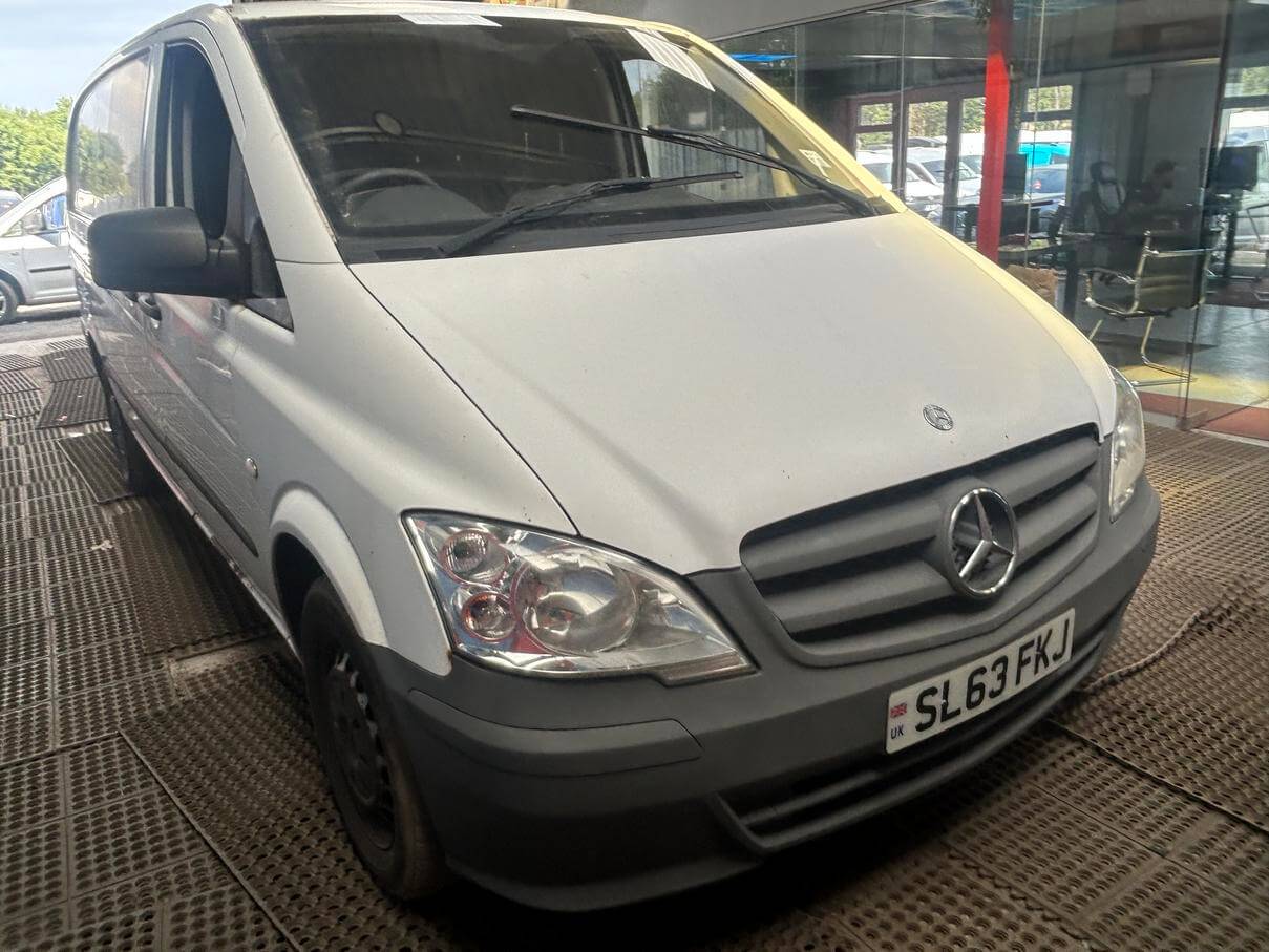 63 plate Mercedes Vito 2.2 Cdi Lwb rare tail gate 12 months mot No Vat bargain