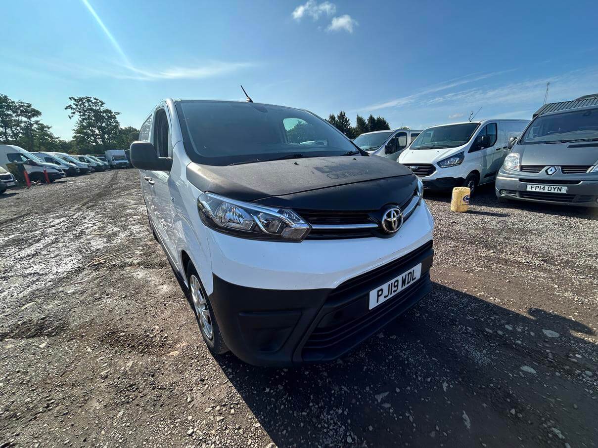 2019 Toyota Proace Dispatch Expert Icon 2.0 hdi twin side doors Euro 6 No Vat