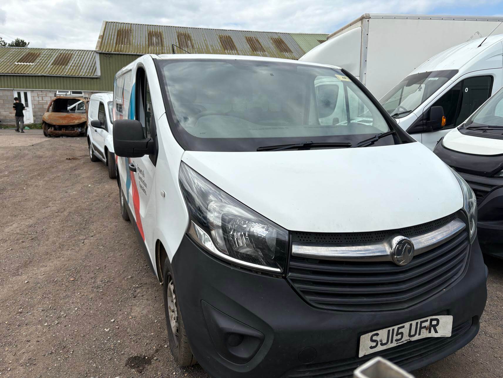 2015 Vauxhall Vivaro Trafic 1.6Cdti sometimes runs needs repair fuel issue NoVat