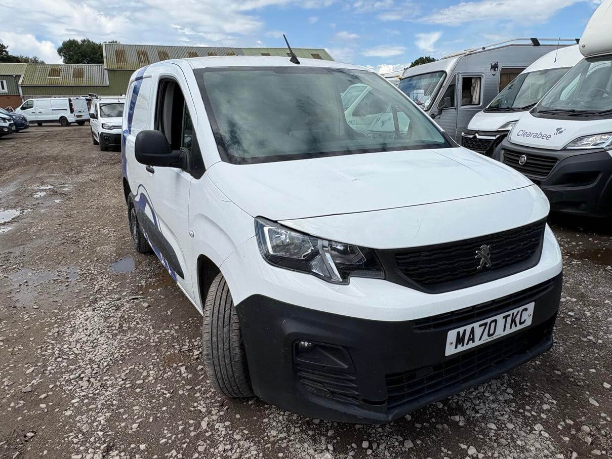 70 Plate Peugeot Partner Berlingo 1.5 none runner Cambelt snapped Euro 6 No Vat