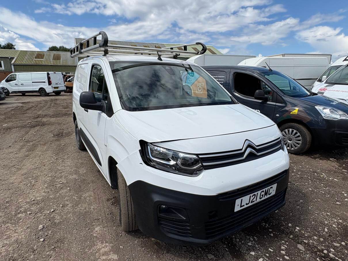 21 Plate Citroen Berlingo Automatic none runner Cambelt snapped Euro 6 No Vat