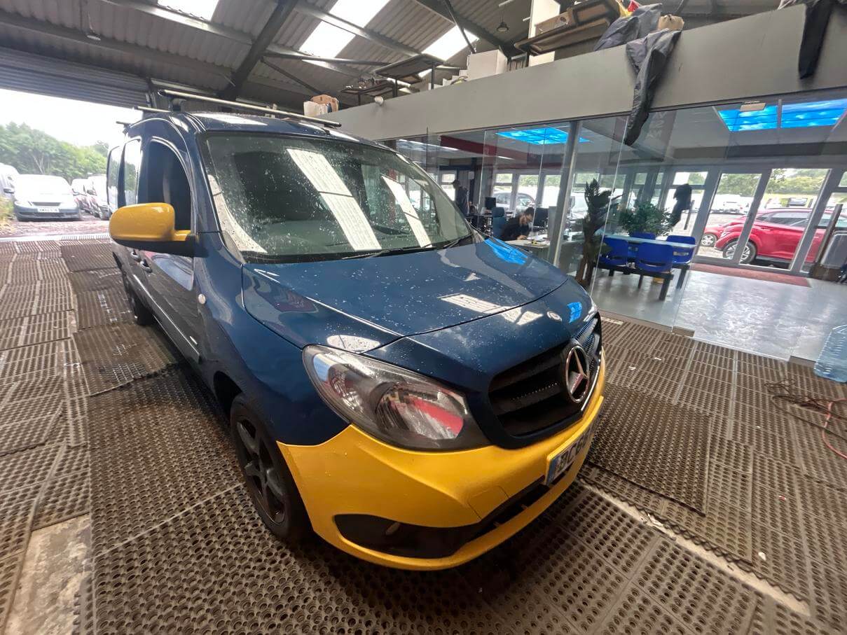 66 Plate Mercedes Citan ULEZ compliant 5 seater crew cab needs repair No Vat