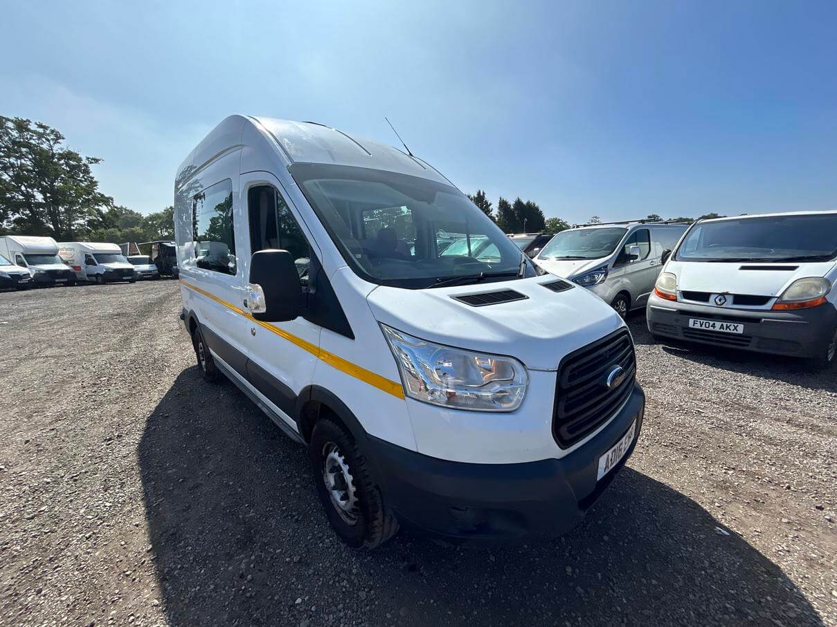 2016 Ford Transit 350 crew cab welfare camper van moted excellent runner No Vat