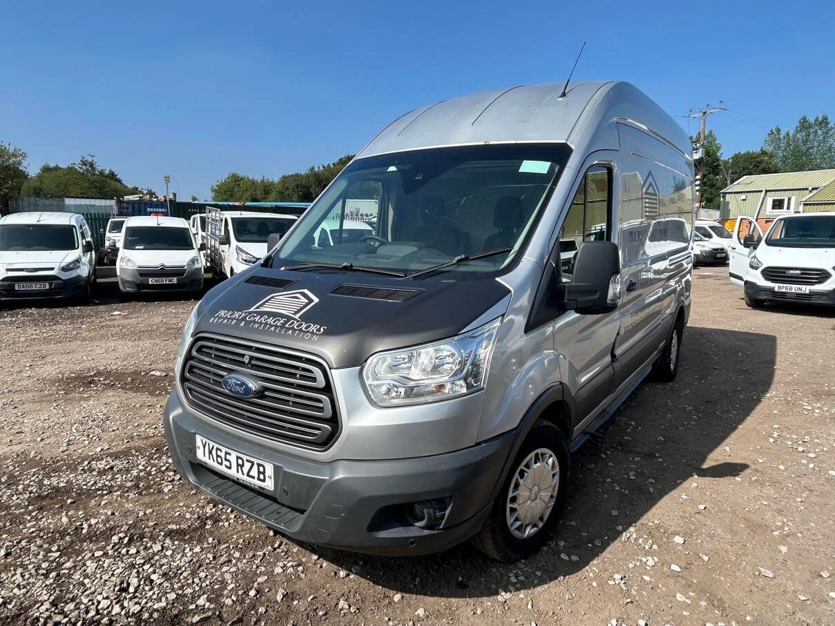 65 Plate Ford Transit 350 2.2 tdci Trend Lwb silver engine knocking needs No Vat