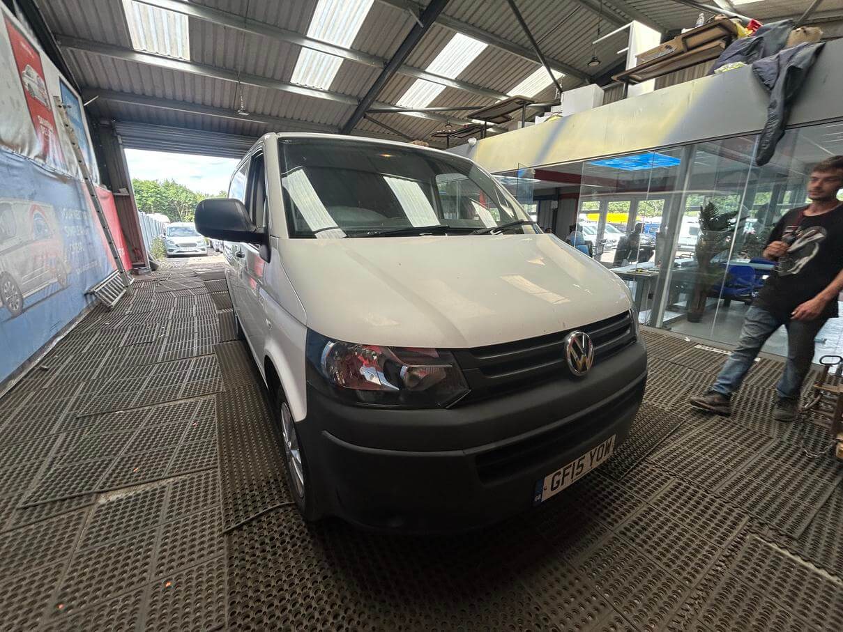 2015 Volkswagen Transporter T28 T5 2.0 Tdi 130k miles No Vat bargain 1 owner