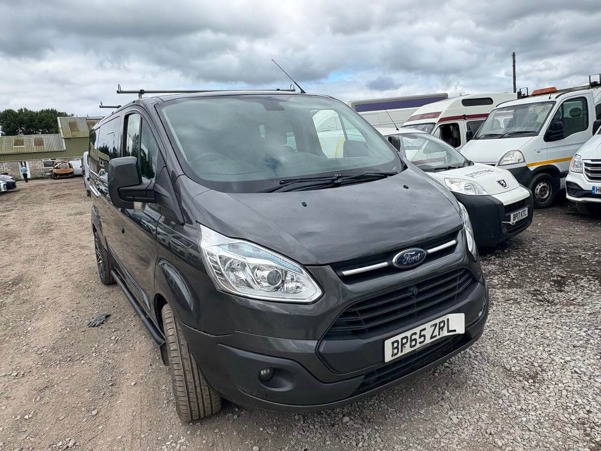 65 Plate Ford Transit Custom Ltd factory crew cab needs engine repair No Vat