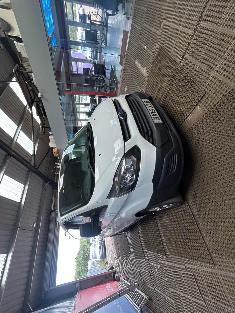 2015 Ford Transit Custom 290 2.2 TDCI E-Tech 11 months mot  No Vat bargain