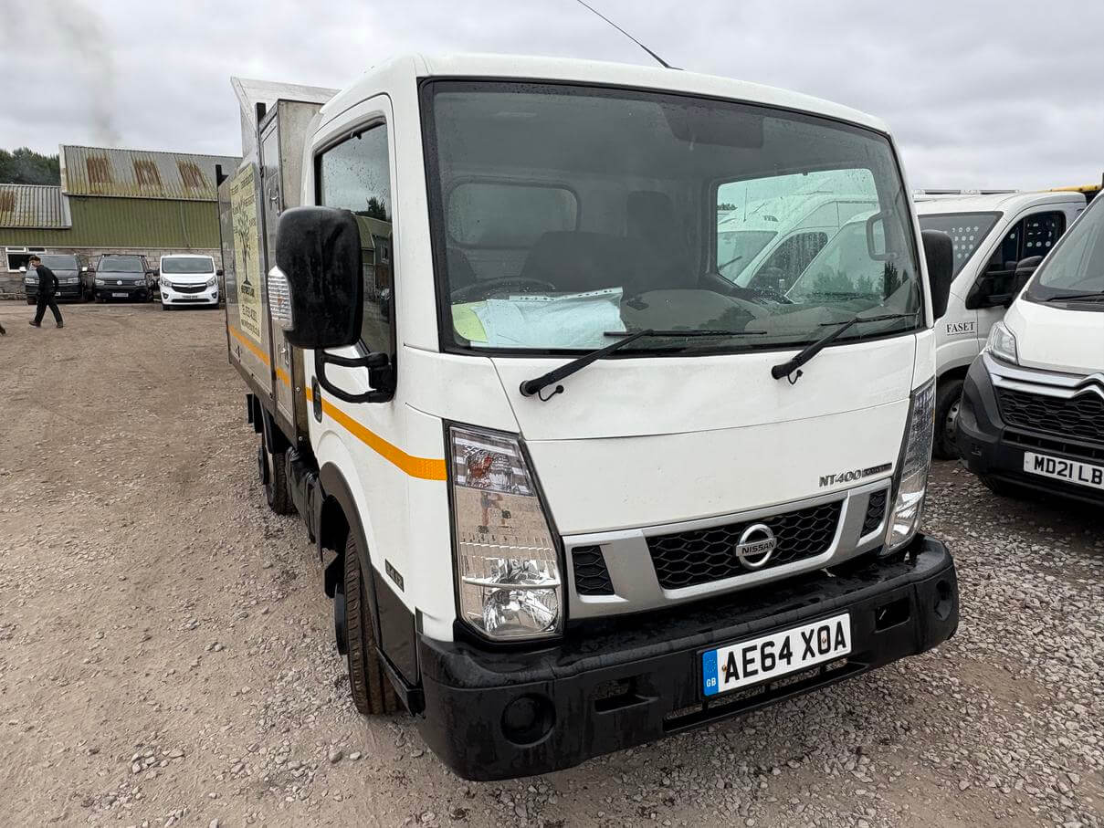 64 Plate Nissan Cabstar 40k tree surgery tipper noisy engine repair Dci No Vat