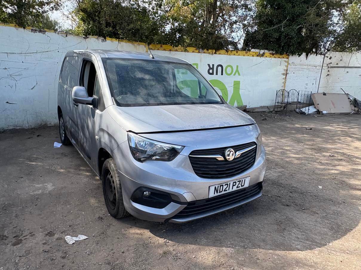2021 VAUXHALL COMBO 2000 SPORTIVE 1.5 CDTI  NONE RUNNER NEEDS REPAIR NO VAT