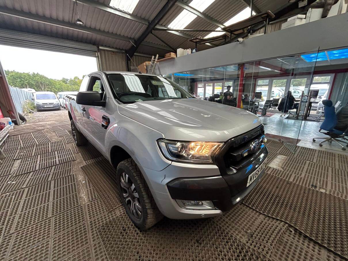 68 Plate Ford Ranger 4X4 Double Cab 2.2 TDCI ulez No Vat bargain cat repaired