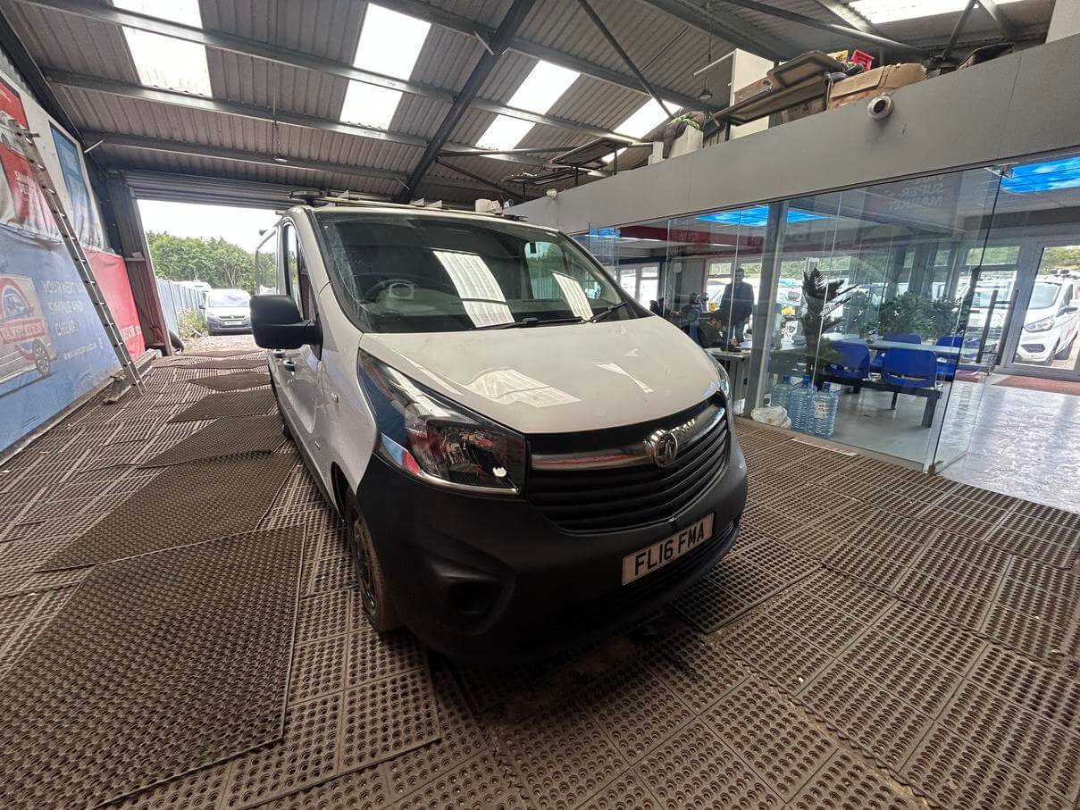 2016 Vauxhall Vivaro 2900 Bi-T 1.6 Ecoflex 12 months mot ex BT No Vat bargain