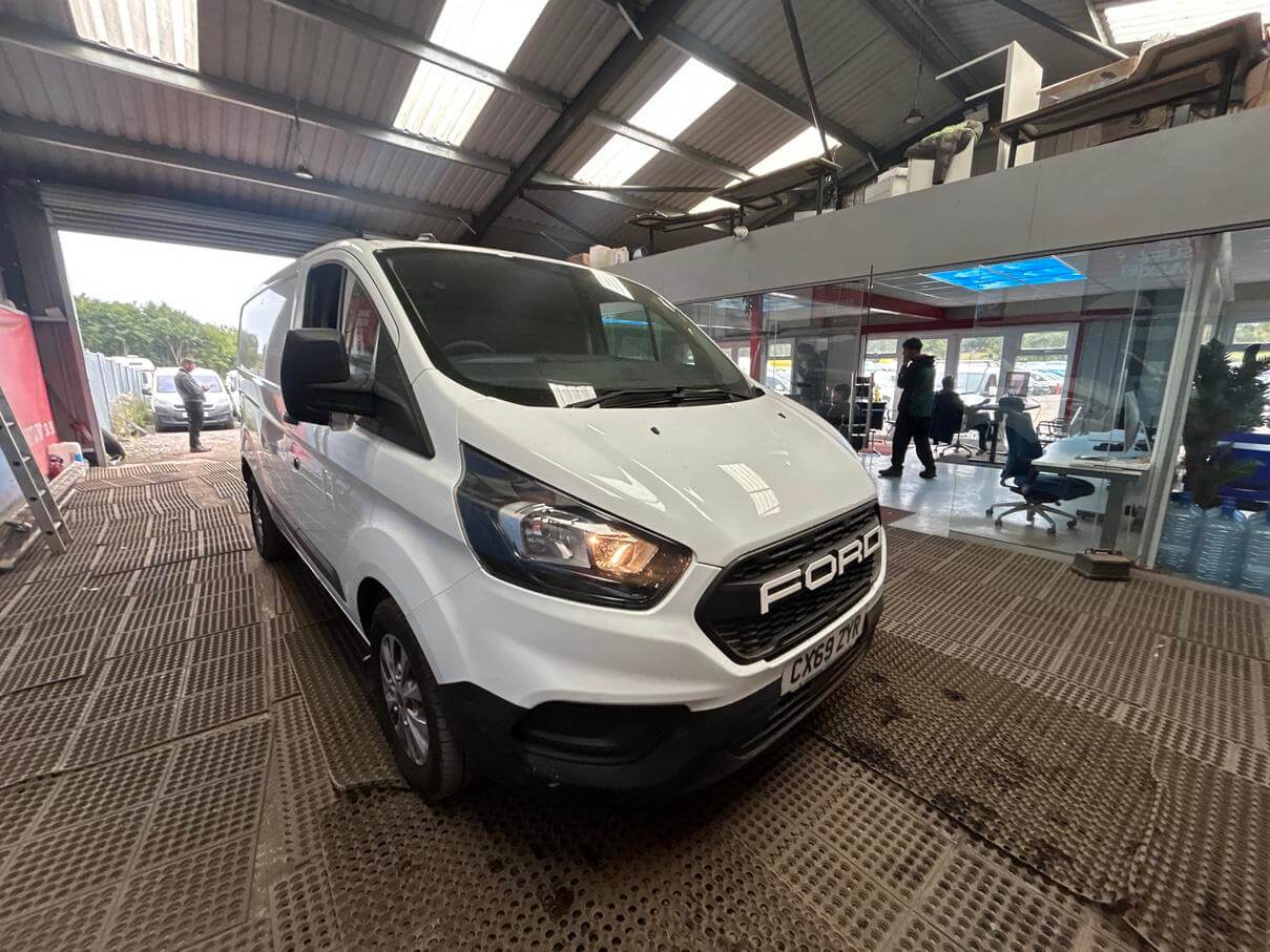 69 Plate Ford Transit Custom 280 Leader 2.0 tdci Ecoblue 86k miles Euro 6 No Vat