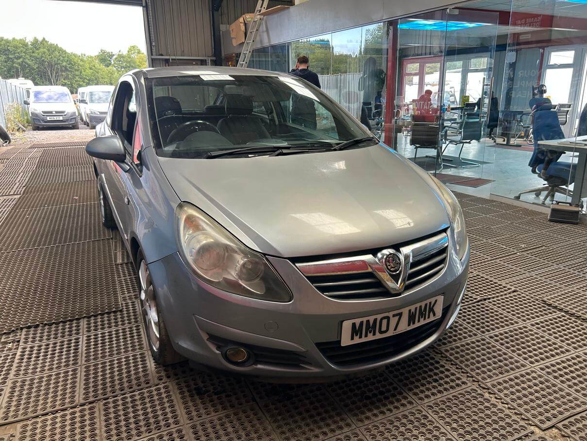 2007 Vauxhall Corsa Sxi A/C 1.3 Cdti 12 months mot excellent runner bargain