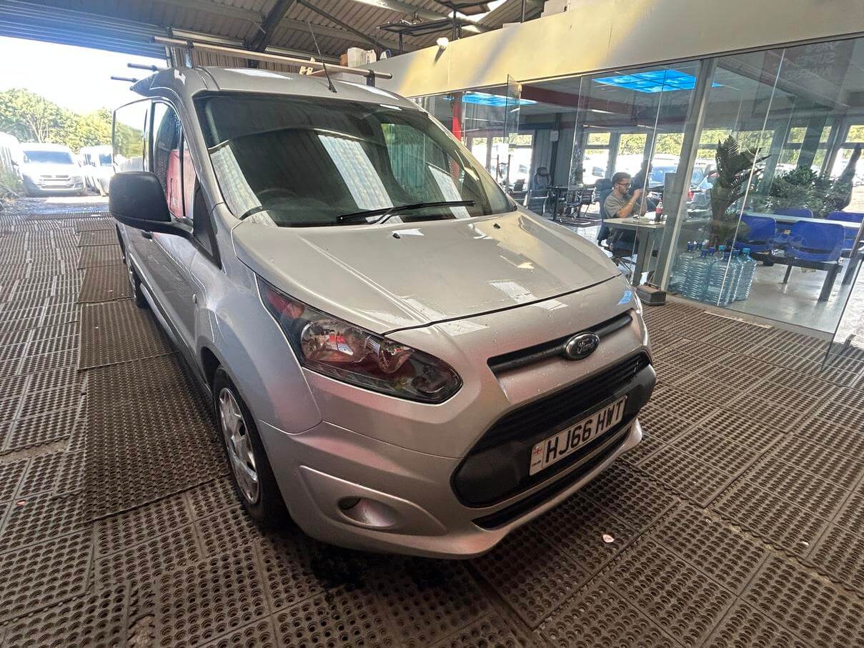 66 Plate Ford Transit Connect 210 Silver Lwb Trend 1.6 tdci new mot Euro6 No Vat