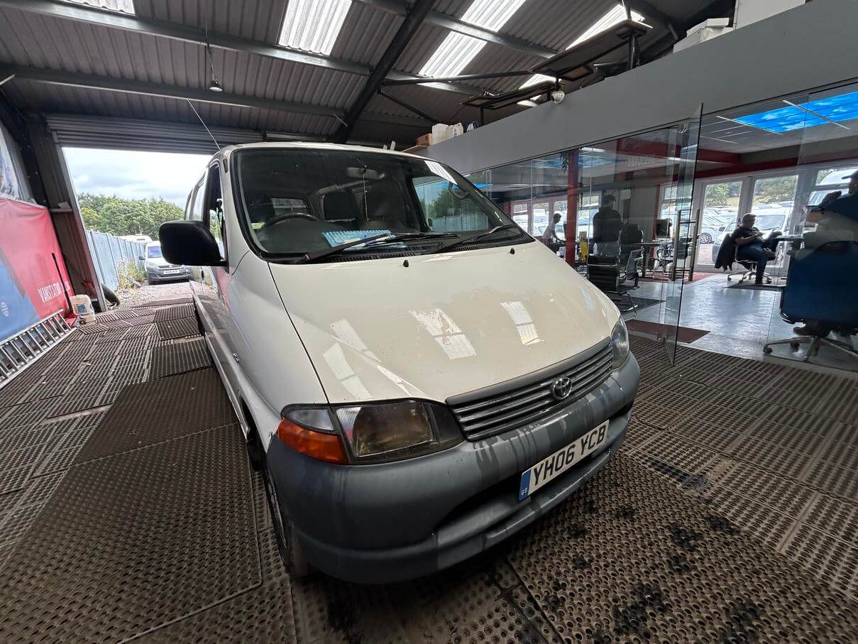 2006 Toyota Hiace Hiace 280 Gs Swb 2.5 d4d turbo diesel new mot No Vat bargain