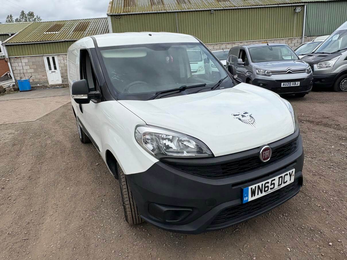 65 Plate Fiat Doblo Cargo combo 1.3 16V Multijet needs clutch 83k miles No Vat