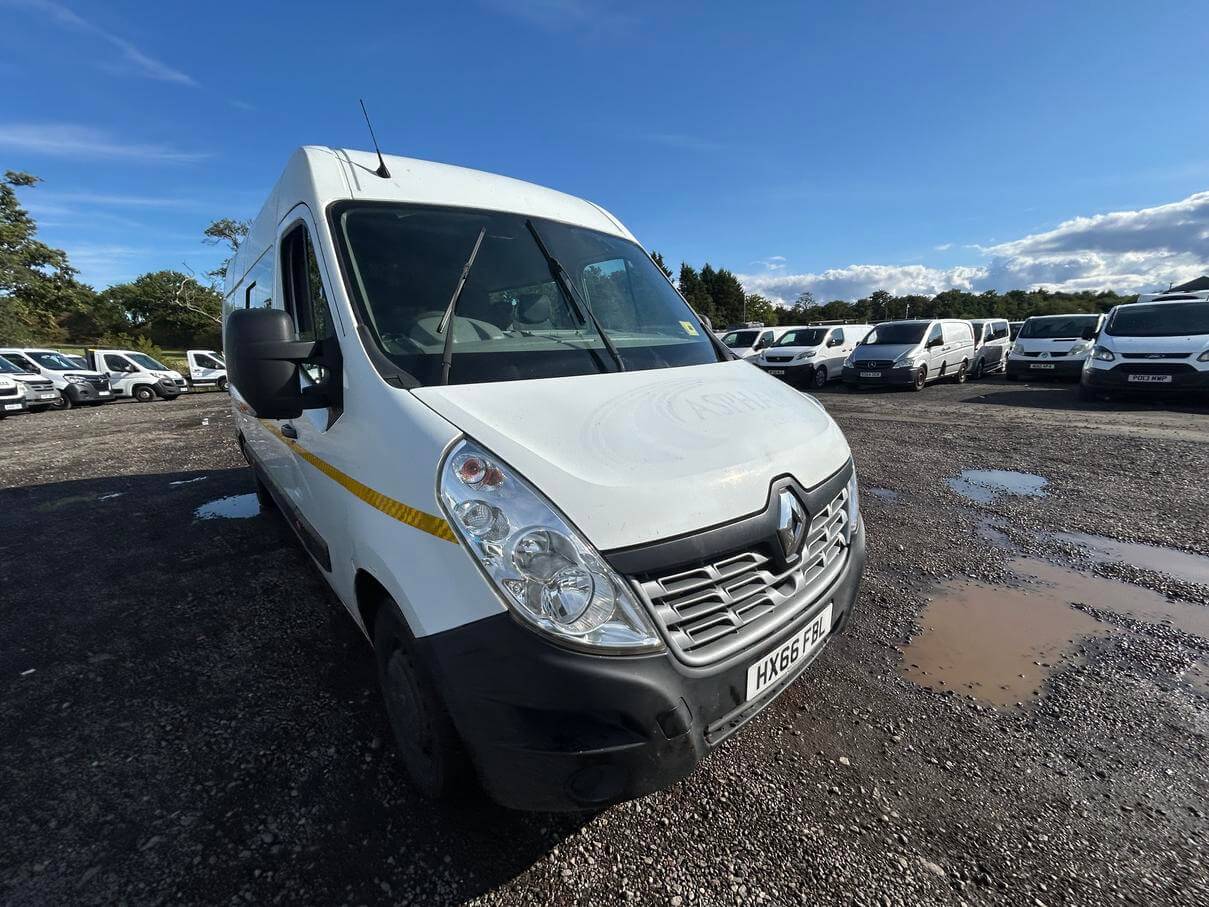 66 Plate Renault Master Lm35 Business 2.3 Dci Welfare Van Crew Cab Camper No Vat