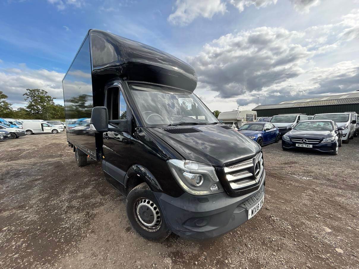 2018 Mercedes Sprinter 316 Cdi black Luton box barn doors new moth Vat Inclusive