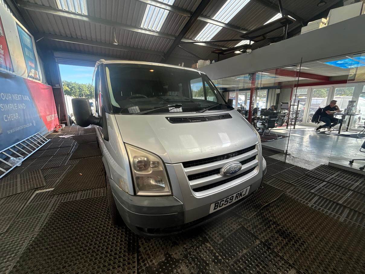 59 Plate Ford Transit T280 Limited Silver Double Crew Cab no Mot welding No Vat