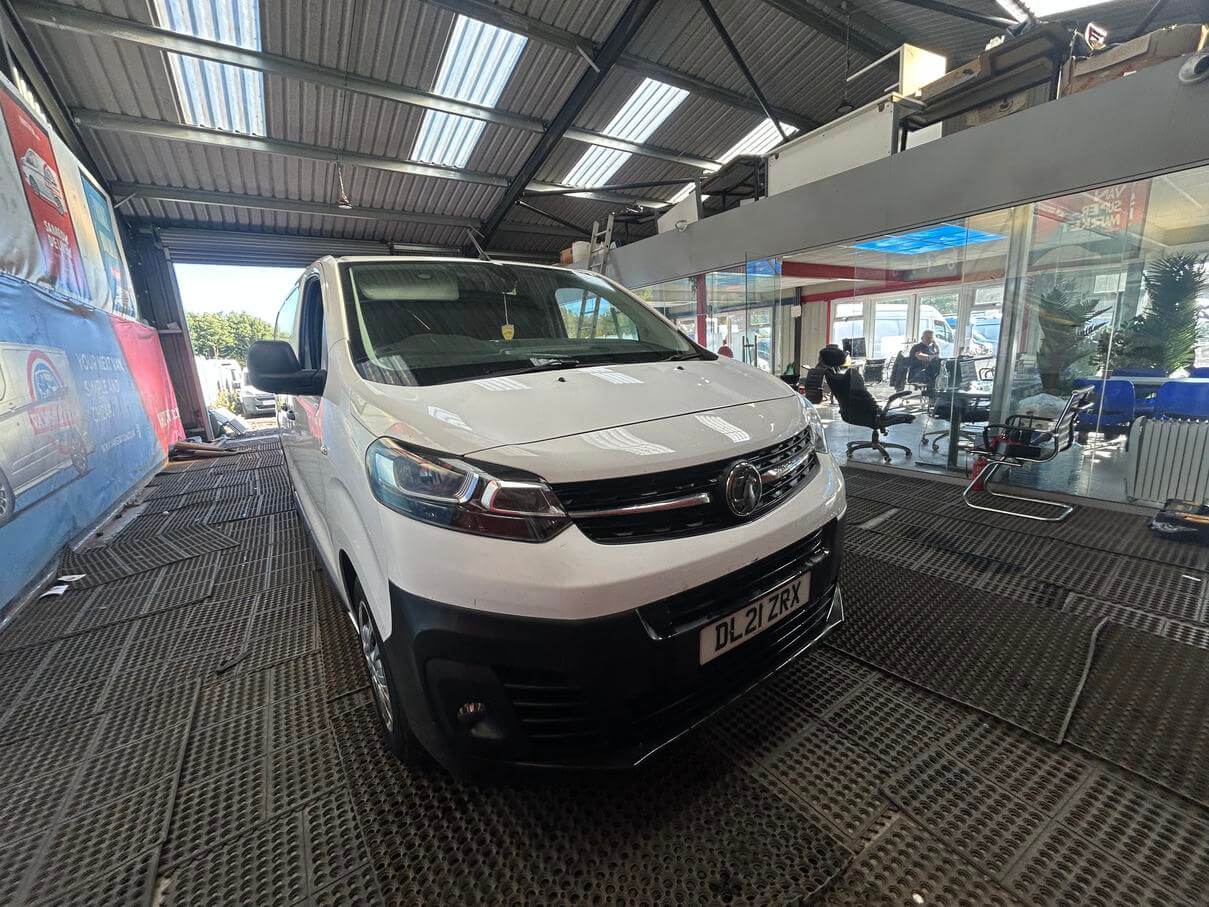 2021 Vauxhall Vivaro Trafic Dynamic S/S 46k low Milage Euro 6 No Vat Bargain
