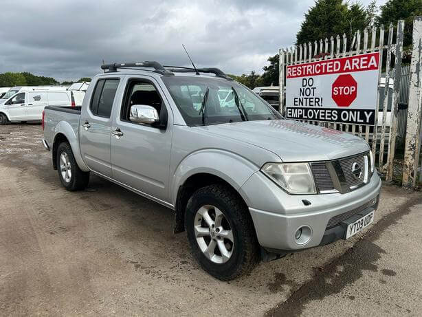 2009 Nissan Navara Aventura Double Cab silver 2.5 Dci Automatic fresh mot No Vat