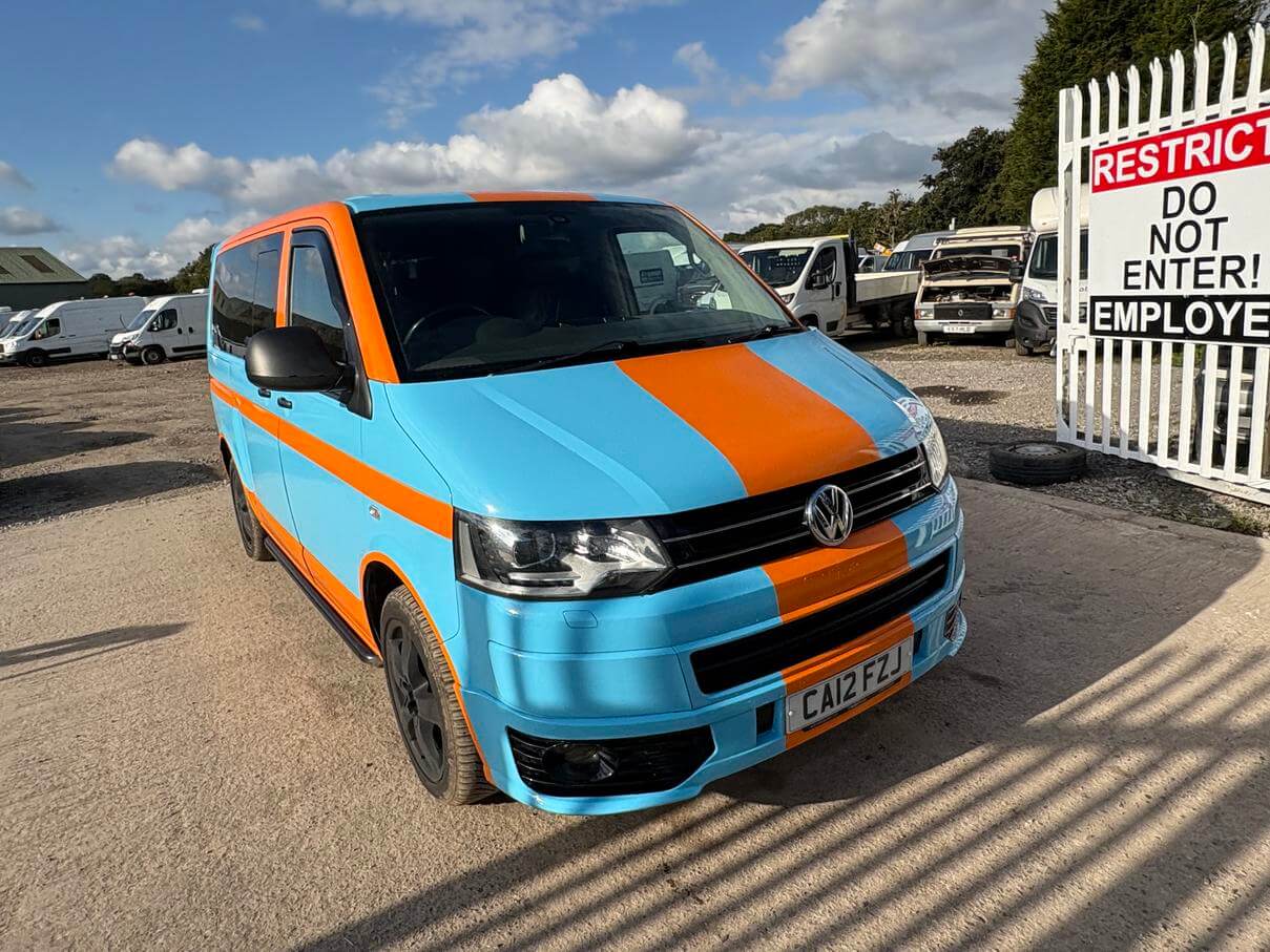 2012 Volkswagen Transporter Caravelle Edition T5 2.0
Tdi Automatic crew cab NoVat